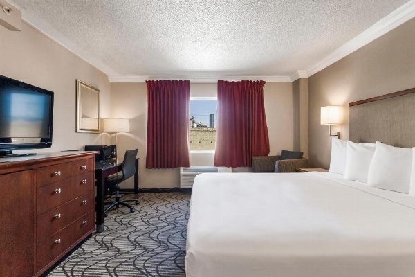 Jack London Inn image 11